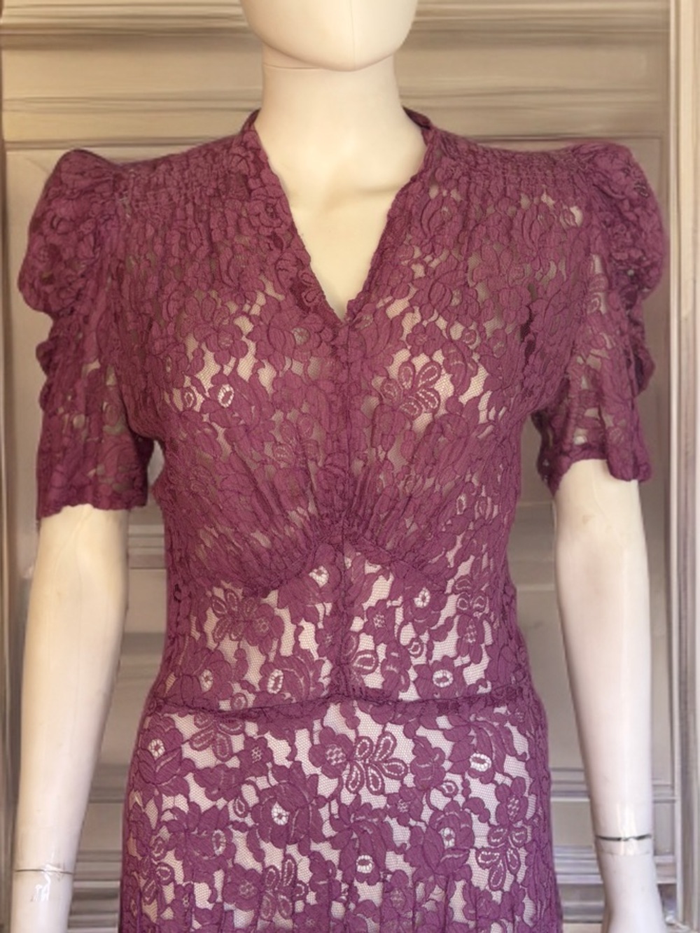 Vintage 1940s Rasperry Sherbet Lace Day Dress - Picture 3 of 9